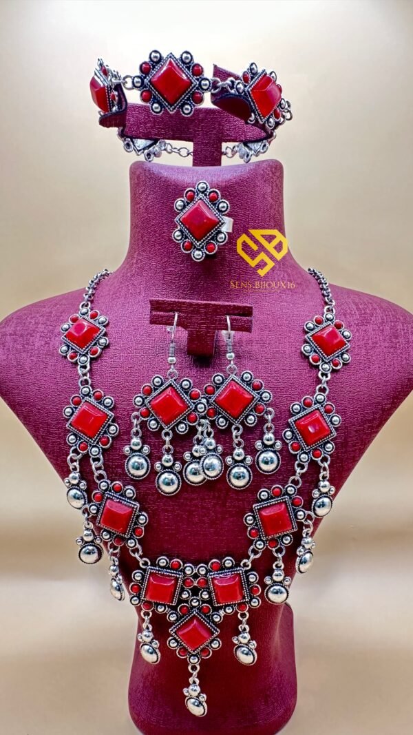 Parrure   Thaqchichth