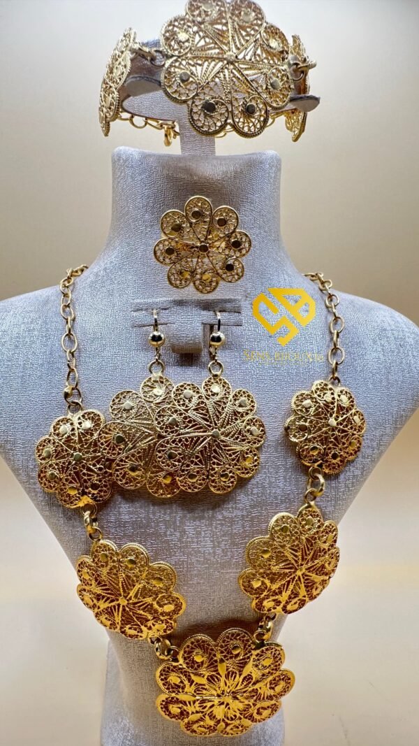 ✨ Parure Fetla – Travail 100 % fait main, dorure 24 carats ✨