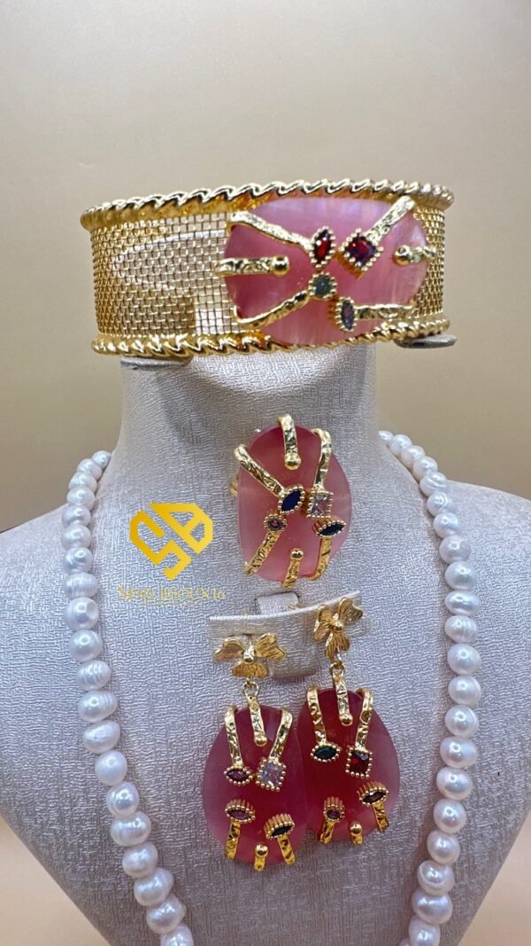 Parure en Véritables Perles Djoher & Pierre d’Akik – Rose ou Pêche Clair