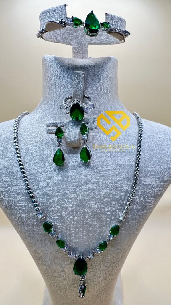Parure en véritable zircon vert – acier inoxydable rhodié