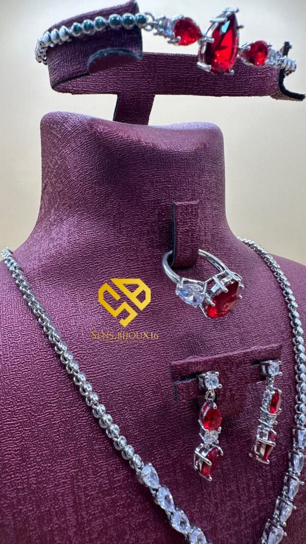 7e254709-7400-43b4-b089-8f94768ed761-2 Parure en véritable zircon grenad– acier inoxydable rhodié