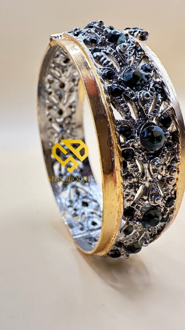 8731be7e-0945-4edb-8150-137d95228619 ✨ Bracelet en bronze plaqué or 18 carats – Finition premium ✨