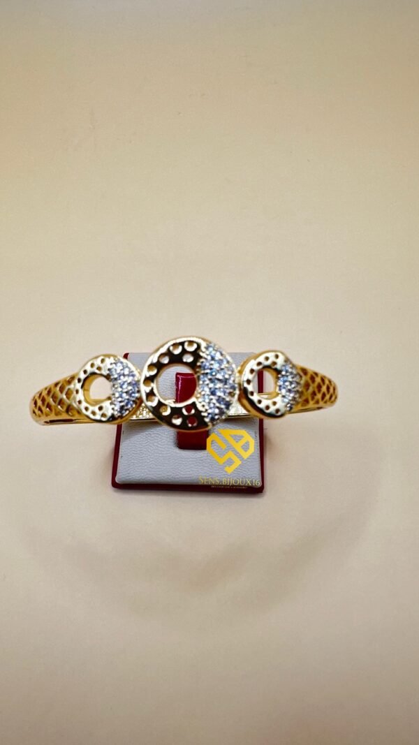 Bracelet XD Doré 18 Carats – Pierre Zircon – Finition Luxe