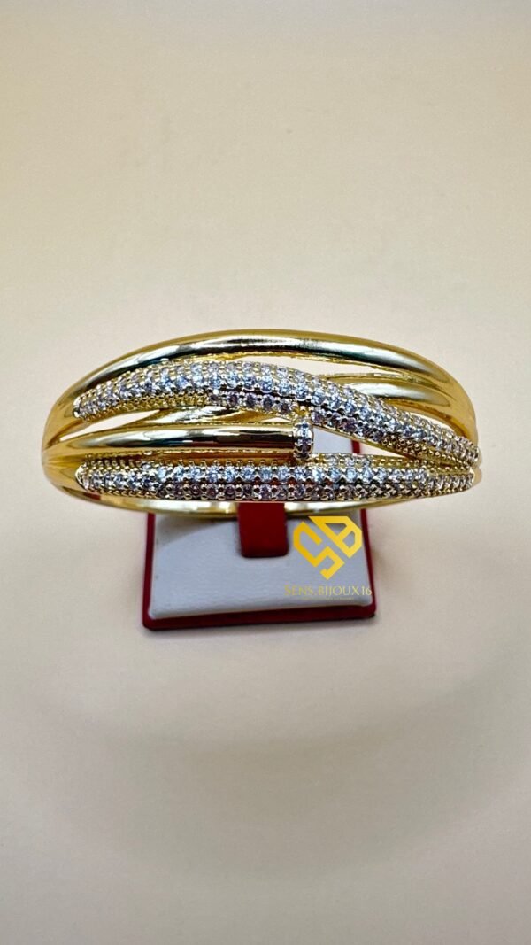 Bracelet XD Doré 18 Carats – Pierre Zircon – Finition Luxe