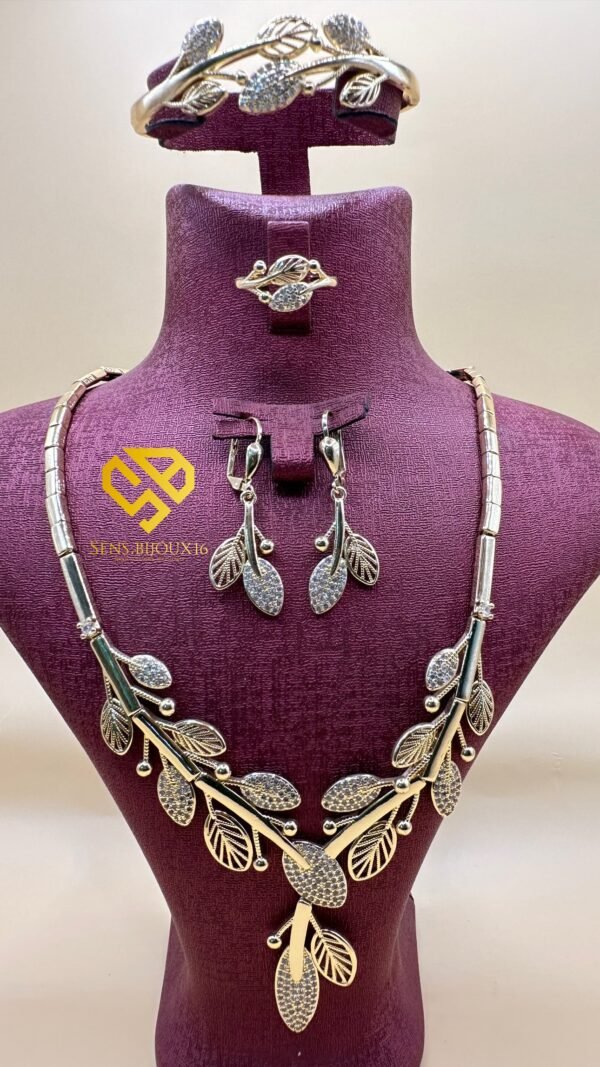 Parure XD plaquée Or 18K – Élégance identique à l’or