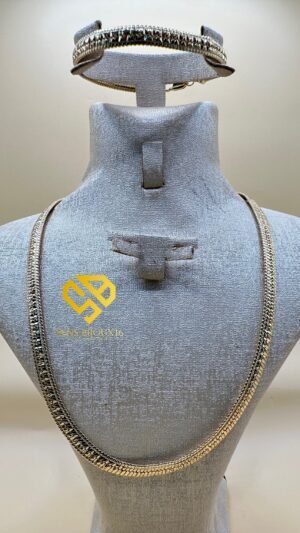 bda8d635-1aff-4353-a1a2-7ff619809112 Parure spika double face plaquée Or 18K – Élégance identique à l’or