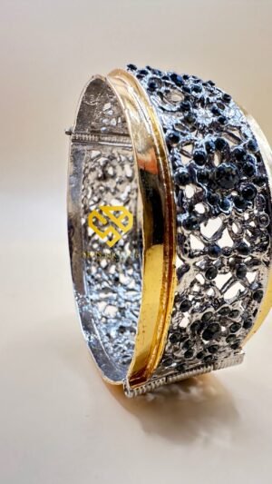 Bracelet en bronze plaqué or 18 carats – Finition premium