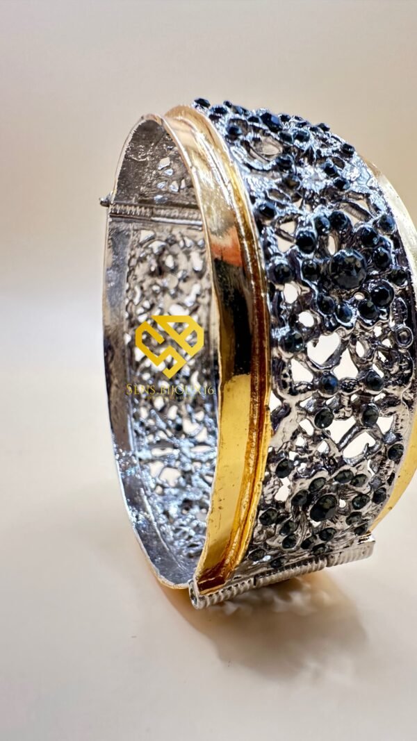 Bracelet en bronze plaqué or 18 carats – Finition premium