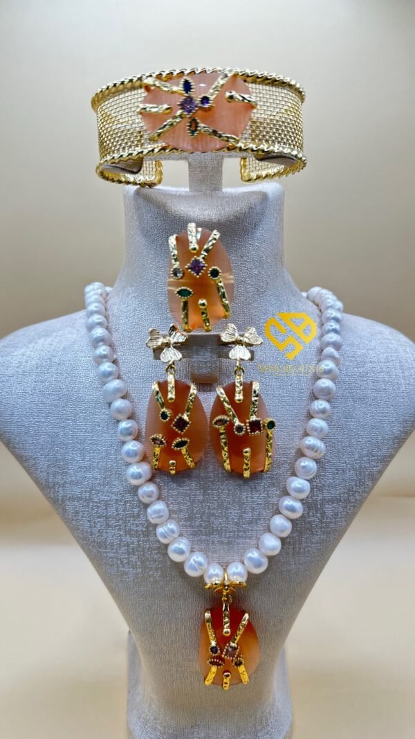 Parure en Véritables Perles Djoher & Pierre d’Akik – Rose ou Pêche Clair