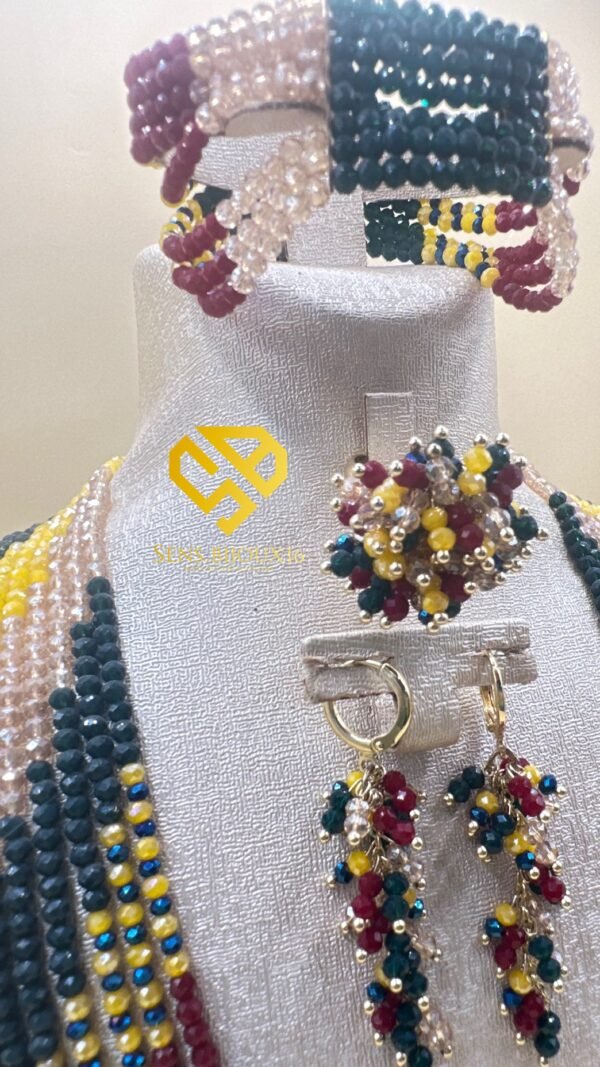 Parure Multicolore en Cristal – Traditionnelle – Garantie à Vie