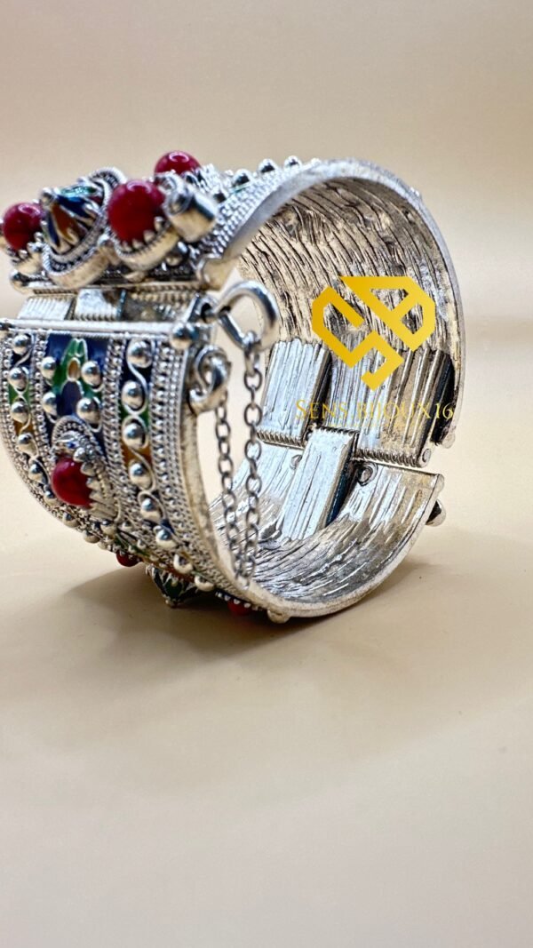 e251fae4-9c26-4319-83c6-e23b10037579 Bracelet enfant