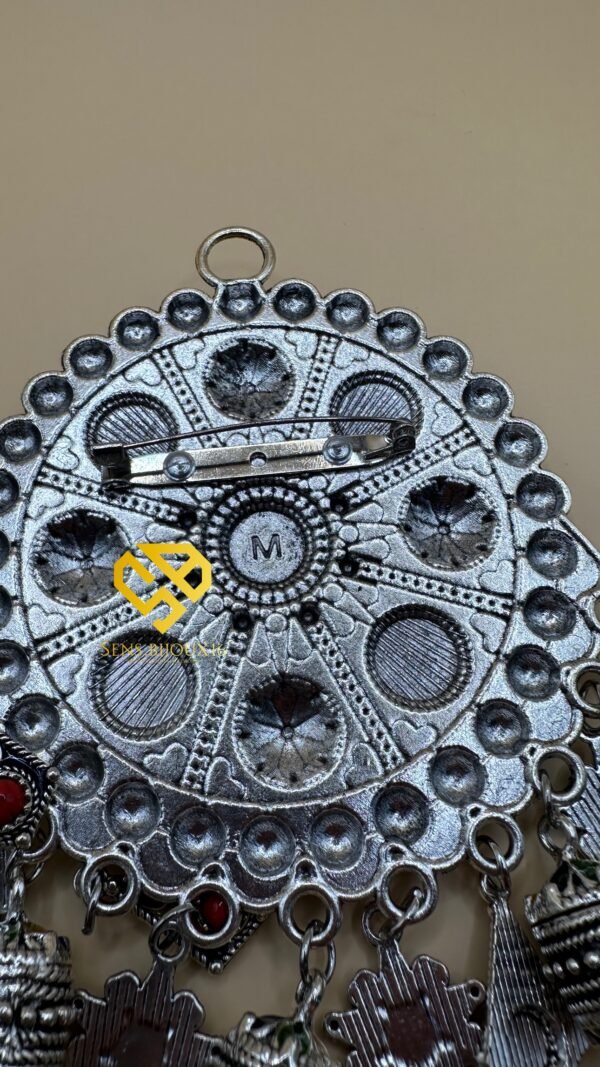ee04ad46-ddc1-40bb-b434-49624efa6c33 Broche kabyle ( grande)