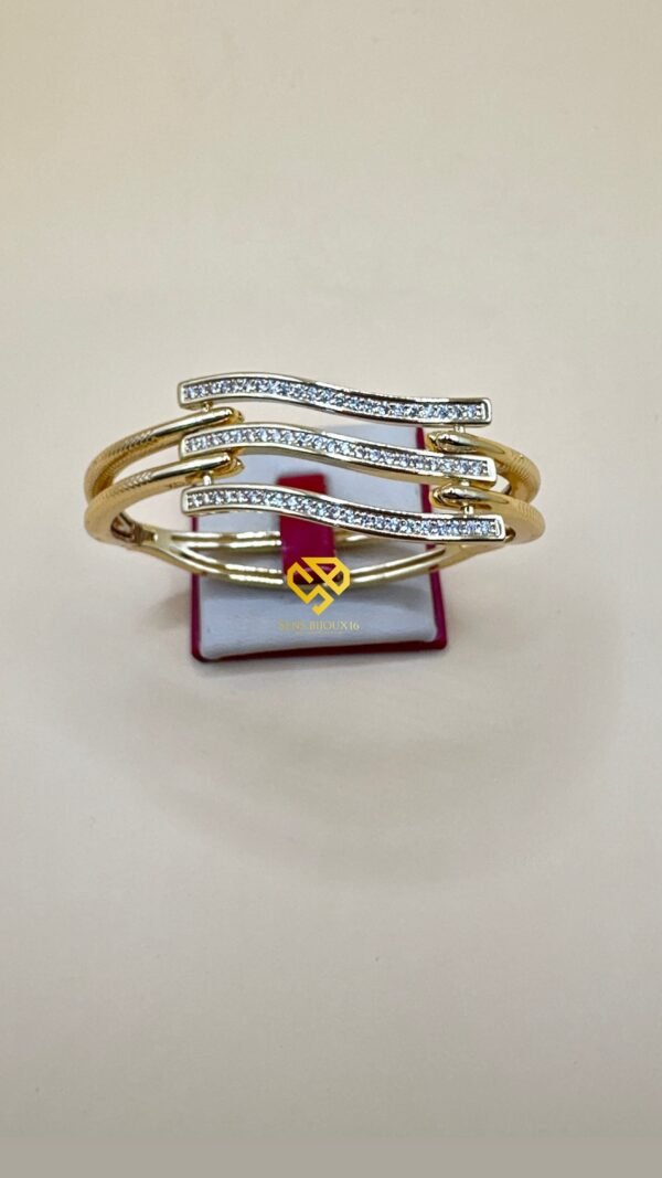 Bracelet XD Doré 18 Carats – Pierre Zircon – Finition Luxe