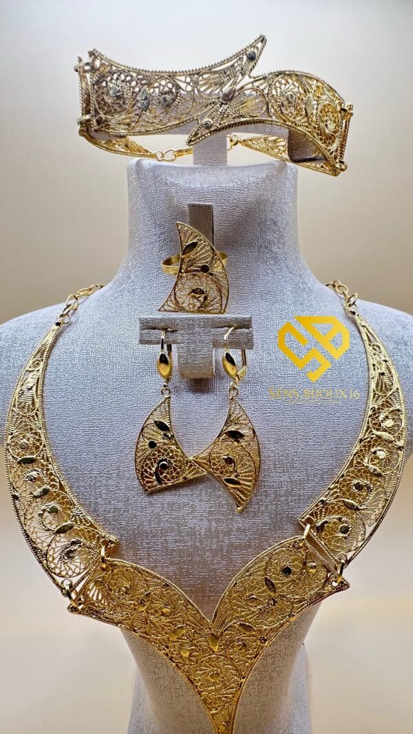 ✨ Parure Fetla  medbah– Travail 100 % fait main, dorure 24 carats ✨