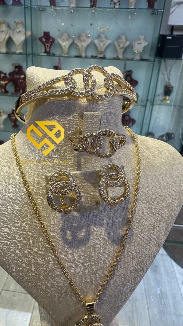 ✨ Parure 4 Pièces en Plaqué Or 18 Carats – Simplicité & Élégance